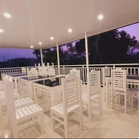 Aura Springs Resort Anachal Exterior foto